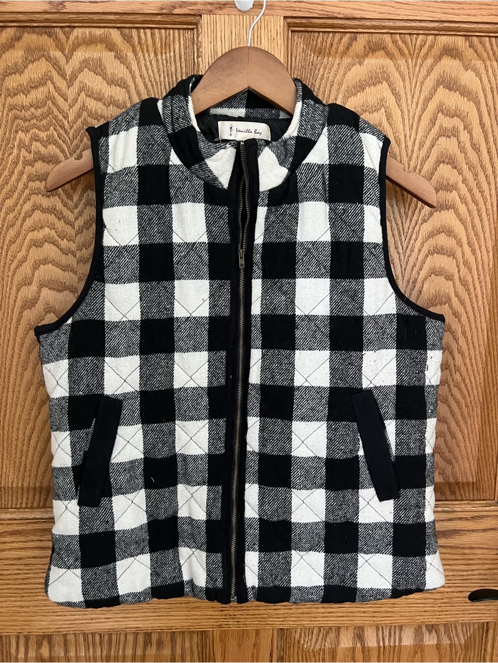 Vanilla Bay Black and White Buffalo Check Quilted Vest